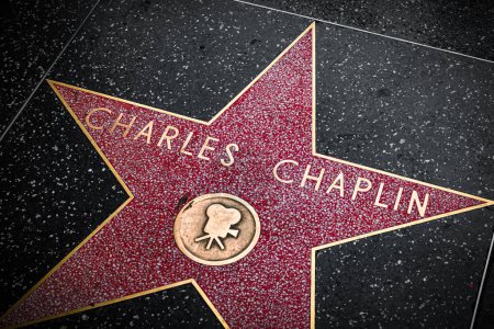 Foto de Los Ángeles, California, Estados Unidos - 16 de septiembre de 2023: La estrella de Charlie Chaplin en el Paseo de la Fama de Hollywood - Imagen libre de derechos