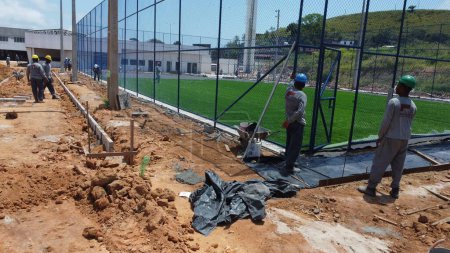 Foto de Ilheus, bahia, Brasil - 7 de octubre de 2022: construcción de una escuela pública estatal a tiempo completo en la ciudad de Ilheus. - Imagen libre de derechos