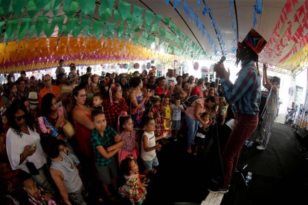 Foto de Salvador, bahia, brasil - 26 de junio de 2022: fiesta de Sao Joao en Pelourinho, Centro Histórico de la ciudad de Salvador - Imagen libre de derechos