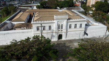 Foto de Salvador, bahia, Brasil - 6 de noviembre de 2023: vista del fuerte de Santo Antonio Alem do Carmo en la ciudad de Salvador. - Imagen libre de derechos