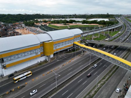 Foto de Salvador, bahia, Brasil - 29 de diciembre de 2023: vista de la estación Campinas del metro de Salvador. - Imagen libre de derechos
