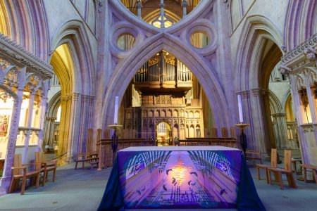 Foto de Wells.Somerset.Reino Unido.23 de octubre de 2022.Vista de los arcos de tijera dentro de la catedral de Wells en Somerset - Imagen libre de derechos