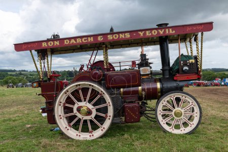 Foto de Low Ham.Somerset.Reino Unido.23 de julio de 2023.Un tractor Aveling and Porter de 1914 llamado Princess Victoria se exhibe en el espectáculo de vapor y country de Somerset - Imagen libre de derechos