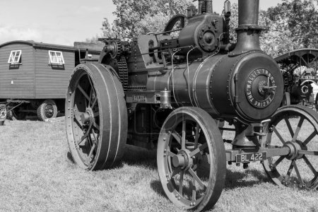 Foto de Drayton.Somerset.Reino Unido.19 de agosto de 2023.Un motor de tracción Wallis y Steevens restaurado de 1907 llamado Bailius está en exhibición en un evento de agricultura de ayer. - Imagen libre de derechos