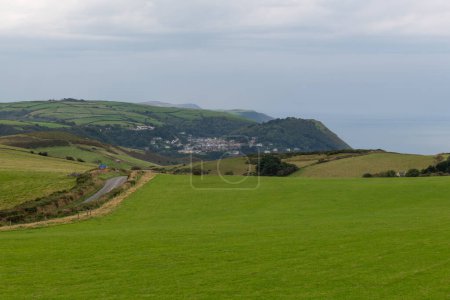 Blick vom Countisbury Hill von Lynton und Lynmouth in Devon