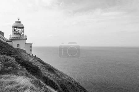 Foto des Leuchtturms von Foreland am Foreland Point an der Nordküste von Devon