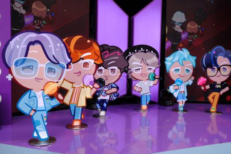Photo for BANGKOK, THAILAND - OCTOBER 16, 2022: TinyTAN BTS standee on stage. TinyTAN are animated characters inspired by the BTS members who are the famous South Korean boyband "BTS". - Royalty Free Image