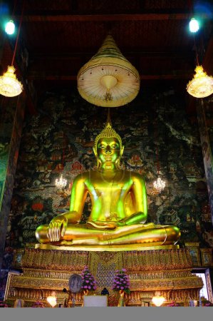 Photo for BANGKOK, THAILAND - OCTOBER 31, 2017: Ancient Golden Buddha Image in Church at Wat Suthat Temple Bangkok, Thailand. - Royalty Free Image