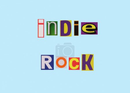 Téléchargez les photos : Indie rock inscription, collage de coupures de presse avec des lettres de journaux et de magazines - en image libre de droit