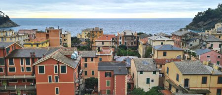Foto de Bonassola es un pueblo costero agradable y tranquilo en la Riviera de Liguria cerca de Levanto y el Cinque Terre. - Imagen libre de derechos