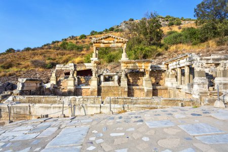 Foto de Hermosa vista de Éfeso, un sitio arqueológico muy importante en el suroeste de Turquía - Imagen libre de derechos