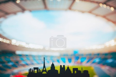 Téléchargez les photos : City of Lights and Sports : Silhouette de Paris mettant en valeur des monuments, située contre un stade contemporain. Une image captivante pour l'été 2024 à Paris - en image libre de droit