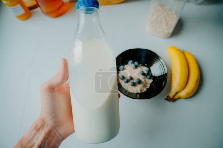 Brillante y saludable: El plátano, el yogur y la avena se combinan para un desayuno lleno de energía