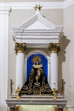 Intérieur de Notre-Dame de Soltitude église catholique de style baroque le centre de San José au Costa Rica
