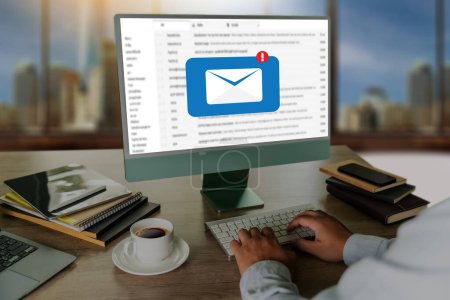 E-Mail Kommunikation Verbindungsnachricht zum Mailen von Kontakten Telefon Global Letters Konzept