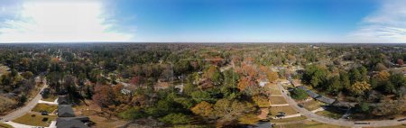 Luftaufnahme einer Wohngegend im Herbst in Decatur Atlanta Georgia USA