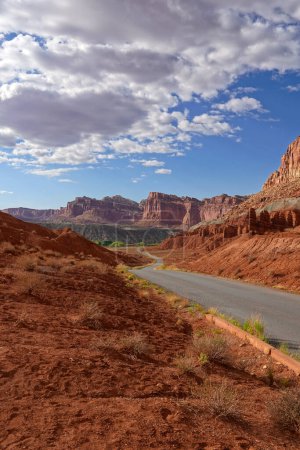 Road winding through Capitol Reef National Park in Utah along the Waterpocket Fold