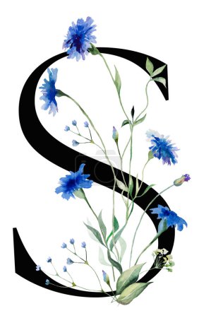Téléchargez les photos : Lettre noire S avec aquarelle bleuets et fleurs sauvages qith vert feuilles bouquet illustration isolée. Alphabet Element pour la papeterie de mariage et de salutation - en image libre de droit