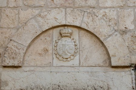 Foto de Detalles arquitectónicos de Deir el-Muhraqa (Monasterio del Gran Incendio) el Monasterio Carmelita de Muhraqa en el Monte Carmelo, es el sitio tradicional donde Elías se enfrentó contra los profetas de Baal. - Imagen libre de derechos