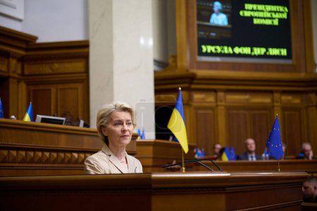 Photo pour 4.11.2023 Ukraine. Kiev. Ursula von der Leyen - Présidente de la Commission européenne à la Verkhovna Rada d'Ukraine. Photo de haute qualité - image libre de droit