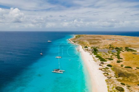 Klein Curacao Insel mit tropischem Strand auf der Karibikinsel Curacao. 