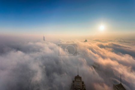 Foto de Día nublado en Dubai Marina, Dubai, Emiratos Árabes Unidos - Imagen libre de derechos
