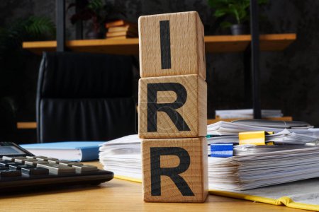 Cubes with abbreviation IRR internal rate of return.