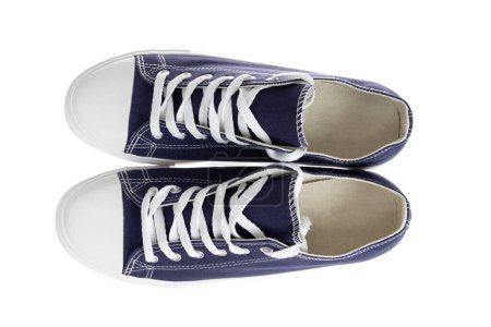 Foto de Par de nuevas zapatillas azules, zapatillas deportivas, aisladas en blanco - Imagen libre de derechos