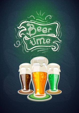 Téléchargez les illustrations : Trois verres de bière sur le fond avec une lettre de temps de bière à la craie. Clip art vectoriel. - en licence libre de droit