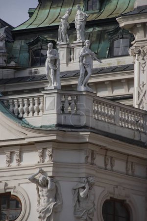 Téléchargez les photos : Architecture dans la ville de Vienne, Autriche - en image libre de droit