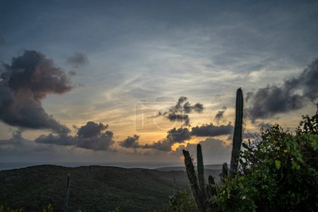 Foto de Vista panorámica del cielo al atardecer en una isla del Caribe - Imagen libre de derechos