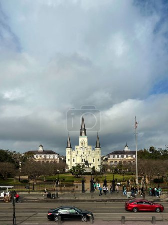 Foto de New Orleans, Louisiana, United States- February 9, 2023- The St Louis Cathedral in New Orleans, Louisiana, United States - Imagen libre de derechos