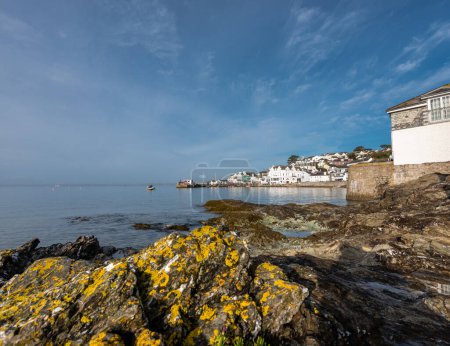 Téléchargez les photos : Vue panoramique du paysage marin et urbain de Cornouailles, Royaume-Uni - en image libre de droit