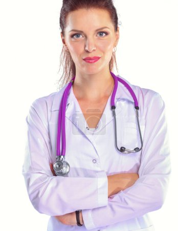 Téléchargez les photos : Portrait de jeune femme médecin avec un manteau blanc debout à l'hôpital. Portrait de jeune femme médecin
. - en image libre de droit