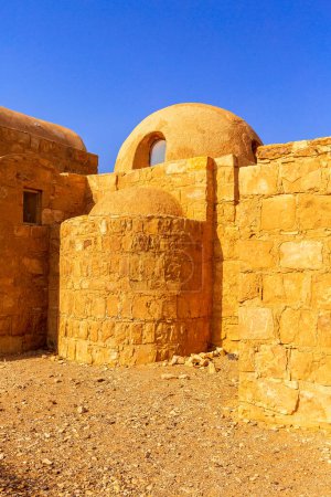 Foto de Quseir Amra en Jordania, el más conocido entre los castillos del desierto. Patrimonio de la Humanidad UNESCO - Imagen libre de derechos