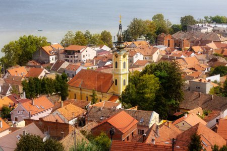 Belgrad, Serbia panoramiczny widok z Gardos, Zemun, z kościoła Świętego Mikołaja i Dunaju w lecie