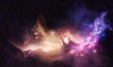 Téléchargez les photos : Une grande nébuleuse lumineuse de l'espace avec de nouvelles étoiles en cours de formation. Composition des photos. - en image libre de droit
