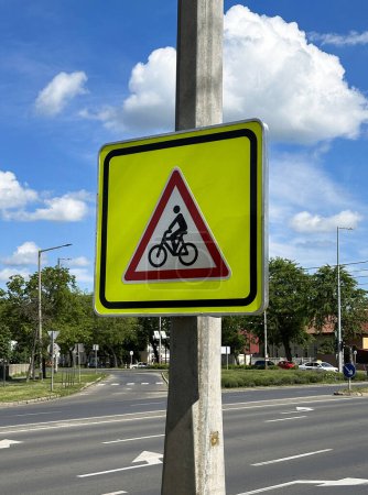 Bicycle road sign on a pole