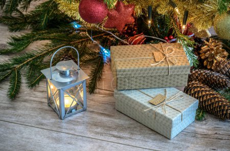 Foto de Navidad Medio Ambiente Cajas de regalo para dar mientras que la Navidad - Imagen libre de derechos