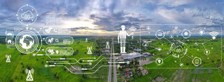 Landschaft einer ländlichen Region, in der Telekommunikationsantennen entwickelt werden, um das Verbindungssignal mit umweltfreundlicher Technologie zu verstärken.