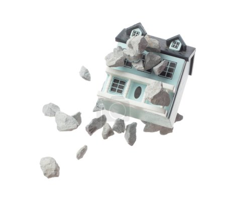 Téléchargez les photos : Dream House flotte dans l'air avec du gravier magique. Construction de gravier de roche de sable est la base matérielle faisant maison de rêve. Maison miniature prend son envol comme enchanteur gravier fort. Fond blanc isolé - en image libre de droit