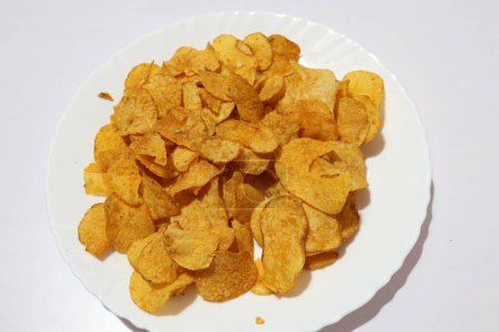 Foto de Patatas fritas aisladas sobre fondo blanco - Imagen libre de derechos