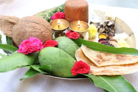Téléchargez les photos : Ugadi telugu nouvel an andhrula pachadi - en image libre de droit