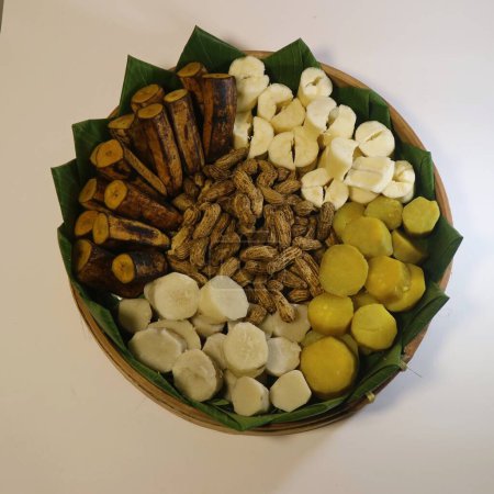 Polo pendem is Javanese traditional food including cassava, sweet potatoes, peanuts, ose, banana with red white ribbon flag. Usually used for Indonesia indpendence day celebration
