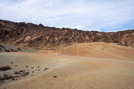 Foto de Paisaje desértico de Minas de San José en el Parque Nacional del Teide Tenerife, España - Imagen libre de derechos