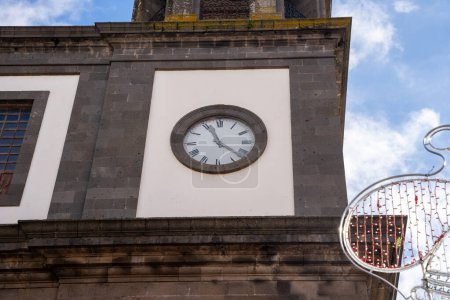 Uhr der Kathedrale von La Laguna in San Cristobal de La Laguna, Teneriffa, Kanarische Inseln, Spanien