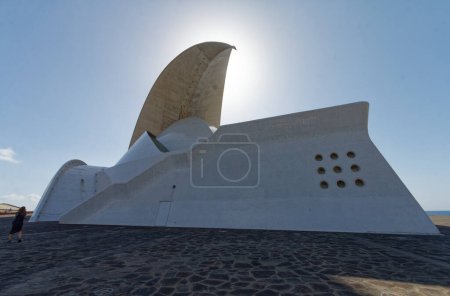Foto de Auditorio de Tenerife Adn Martn en Santa Cruz de Tenerife por Santiago Calatrava. - Imagen libre de derechos