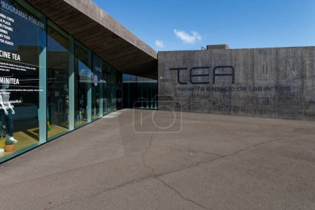 Téléchargez les photos : Tenerife Espacio de Artes (TEA) par Herzog et De Meuron à Santa Cruz de Tenerife, Espagne - en image libre de droit