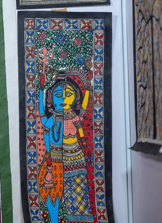 Foto de Nueva Delhi, India - 18 de noviembre de 2023: Pintura hecha a mano del Señor Shiva sobre lienzo de madera con fondo blanco. - Imagen libre de derechos