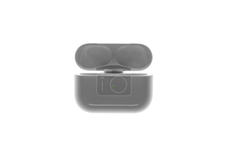 Studioaufnahme der Apple AirPods 2. Generation isoliert auf weißem Hintergrund